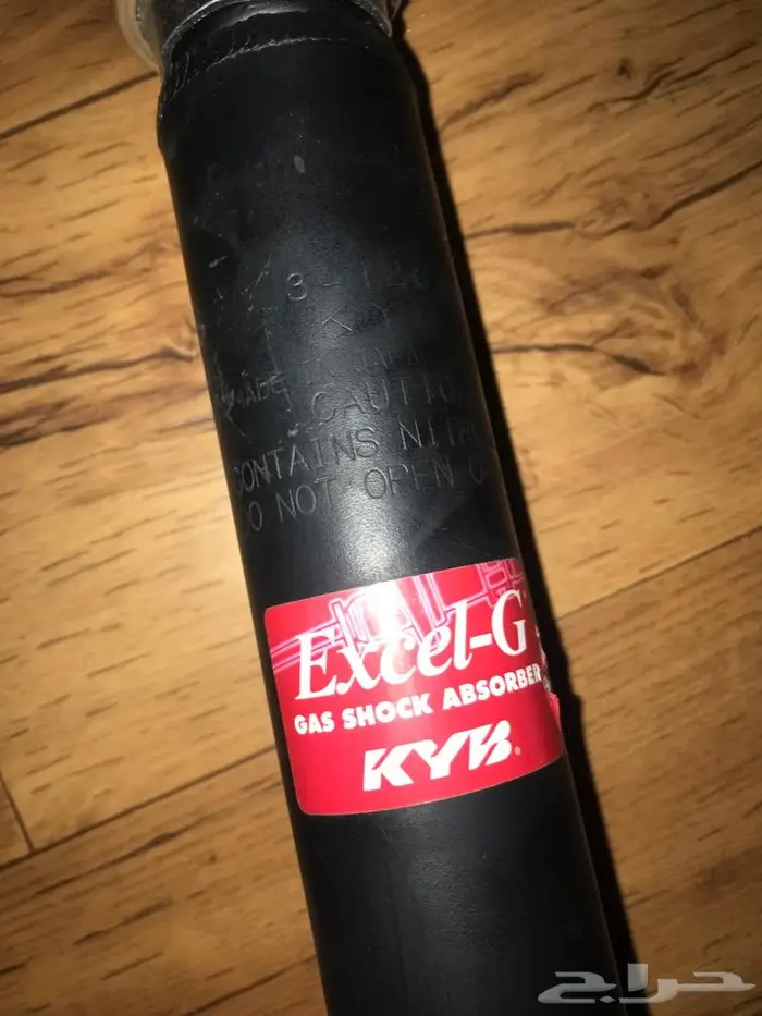 مساعدات Kyb لكزس gs300 98-2004 0