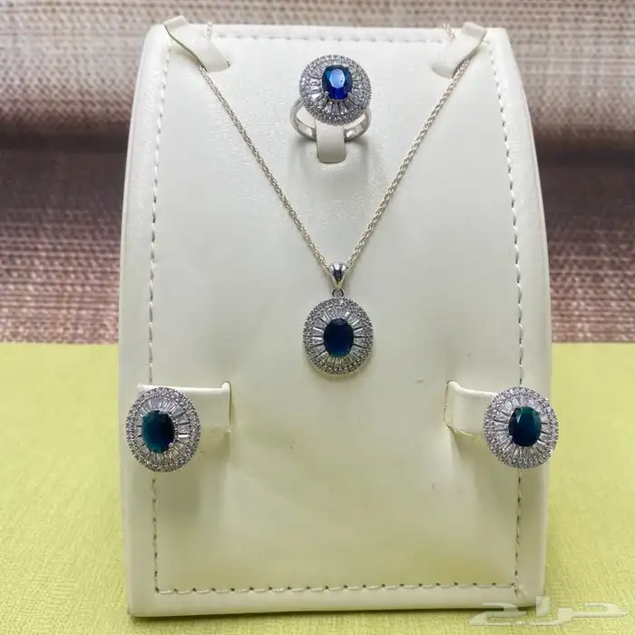 طقم الياقوت الازرق فضة إسترليني عيار 925 1