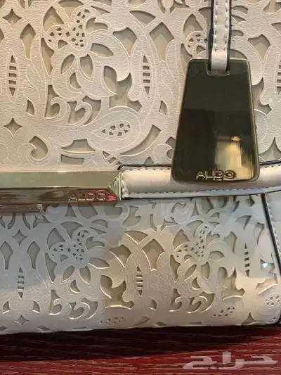 شنطه نسائية للبيع 1