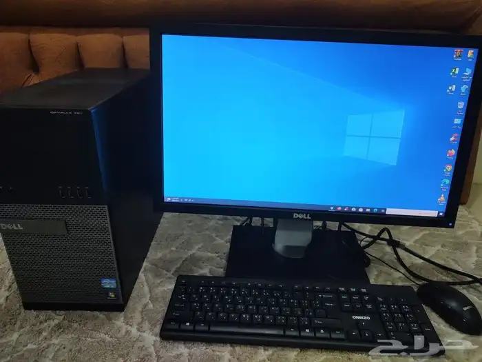 للبيع كمبيوتر مكتبي DELL معالج i7 رام 16 هارد SSD512 شاشة 23 0