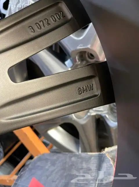 جنوط بي ام دبليو X6 مقاس 22 اصلي موديل 2021 7