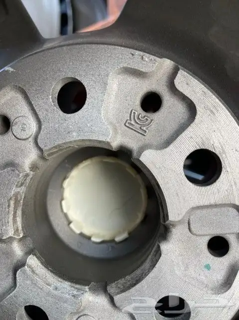 جنوط بي ام دبليو X6 مقاس 22 اصلي موديل 2021 6