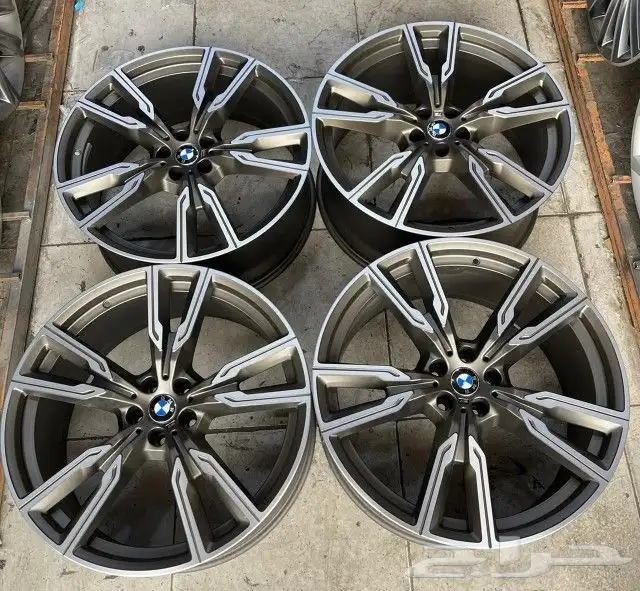 جنوط بي ام دبليو X6 مقاس 22 اصلي موديل 2021 8