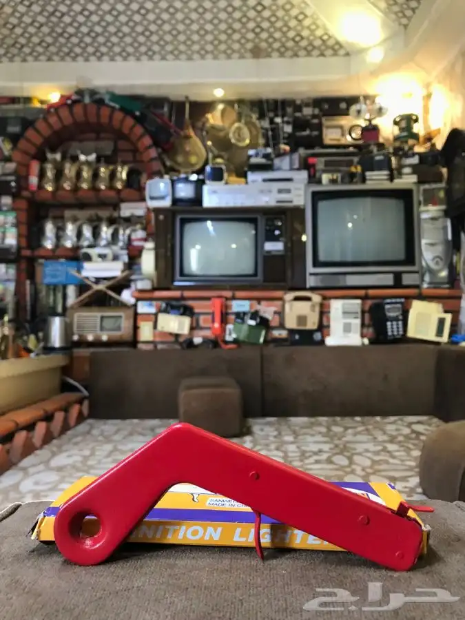 مقداح او ولاعة او مسدس شرار قديم 0