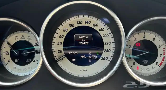 مرسيدس CLS 500 موديل 2013 مواصفات خاصة 14
