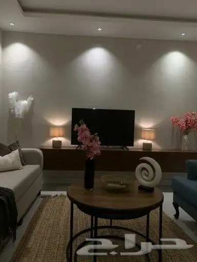 طاولات تلفزيون تنفع معلقه او على الارض 4