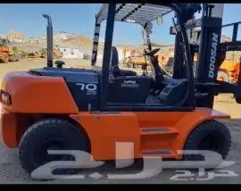 للإيجار رافعات شوكية داخل وخارج الرياض 0