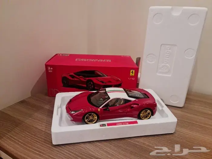 مجسم فيراري 488 GTB إصدار خاص بوراقو سقنيتشر 3