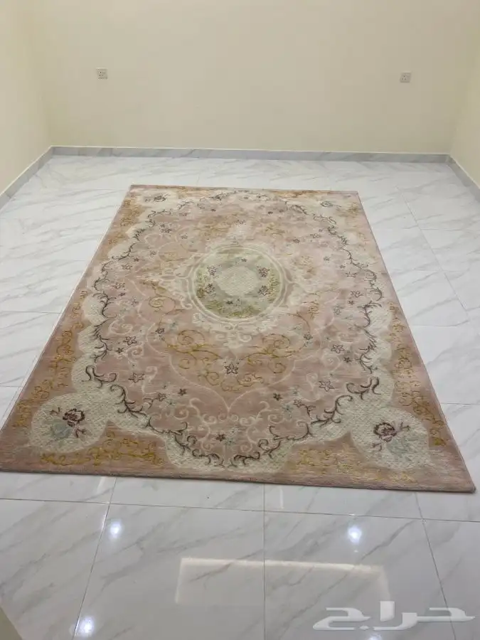 قطعة فرش 2في 3 للبيع 0