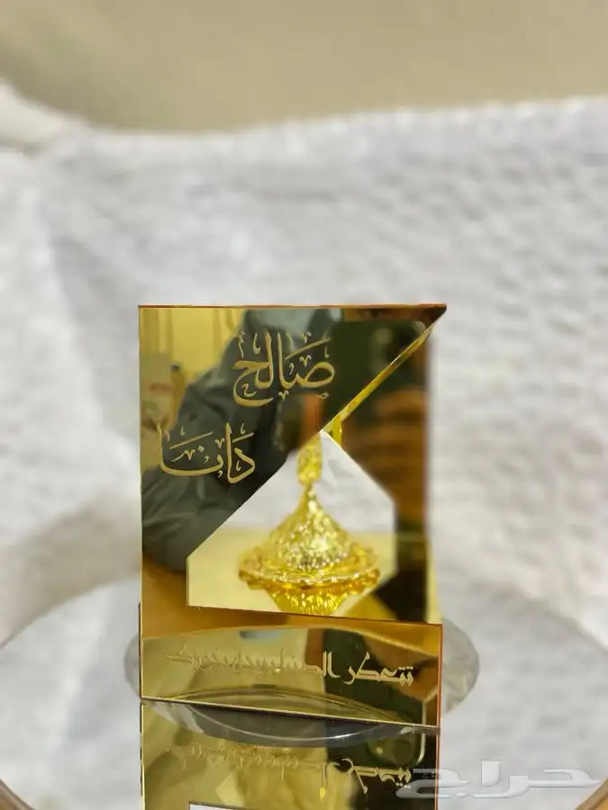 تفصيل وتنفيذ لوحات اكريلك 3