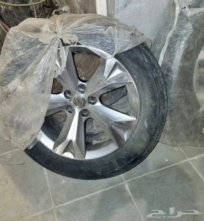 جنوط لكزس NX200 1
