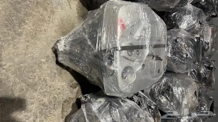 قطع غيار مستعمل وارد 4