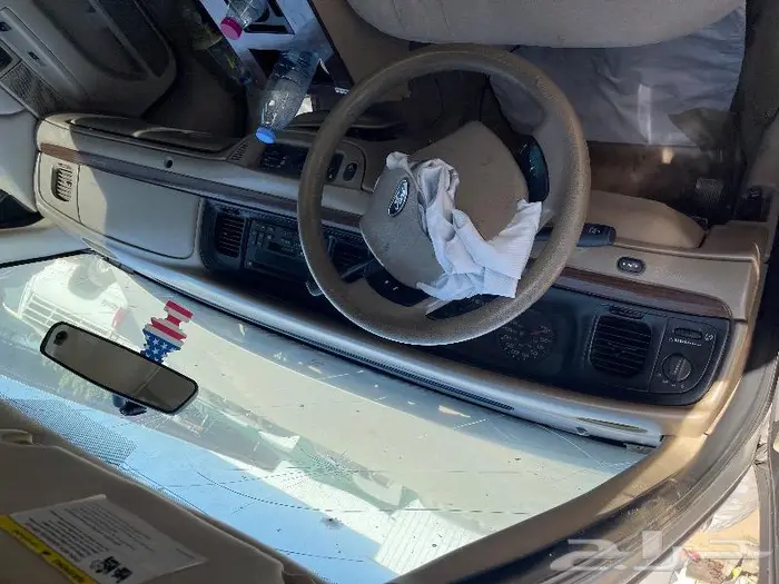 يتوفر لدينا قطع غيار فورد فكتوريا 2009 5