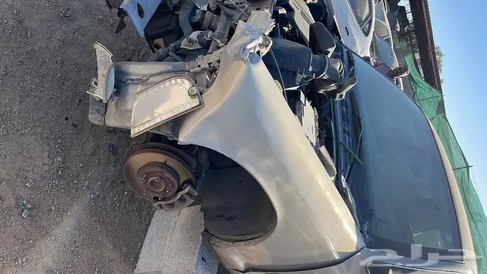 يتوفر لدينا قطع غيار فورد فكتوريا 2009 12