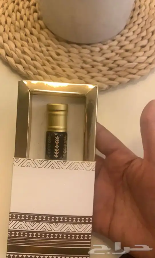 دهن عود 3