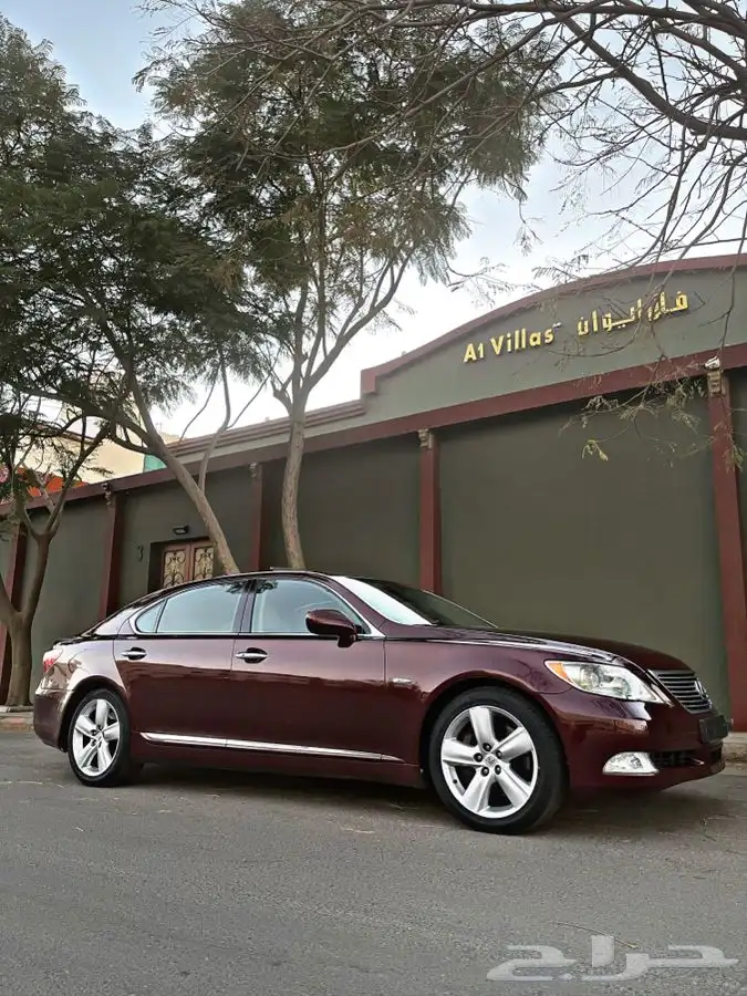 لكزس LS460 لارج سعودي 1