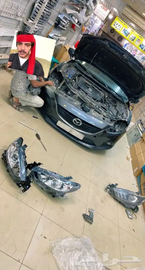 شمعات مازدا رياضيه عليها عدسات هيلا5 وزينون 8