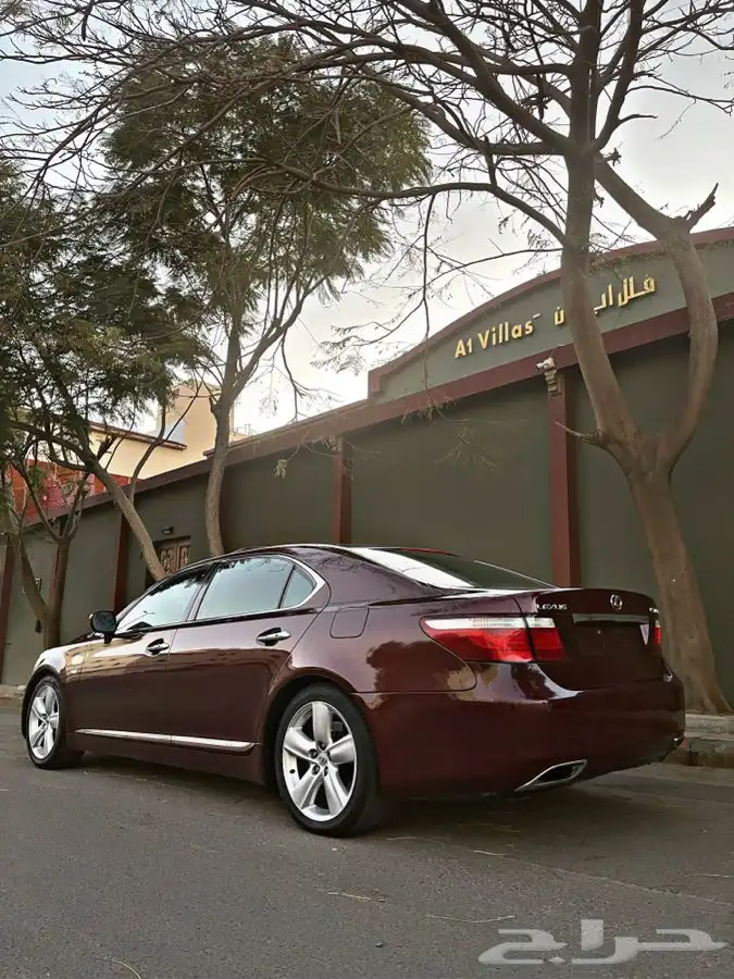 لكزس LS460 لارج سعودي 4