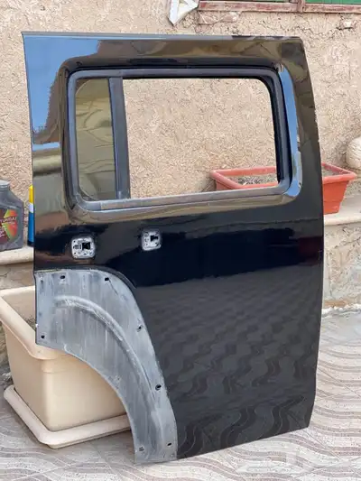 قطع مستعمله للهمر h3 2