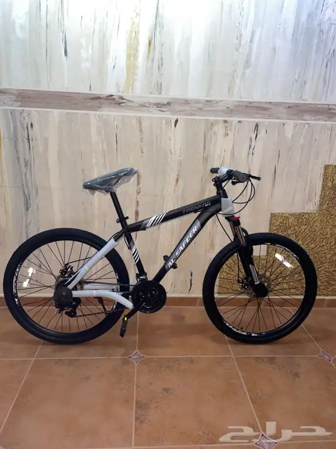 دراجات هوائيه(نوع هايبرد)كميه جديده(الدوادمي)اسعار تنافسيه 17
