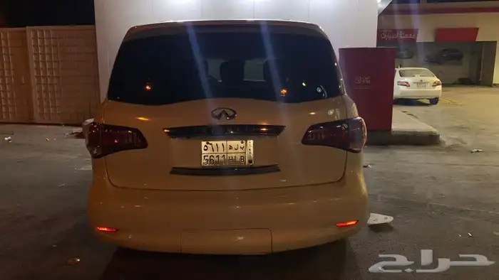 جيب انفنتي QX56 54