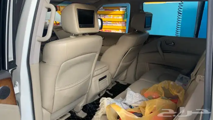 جيب انفنتي QX56 39