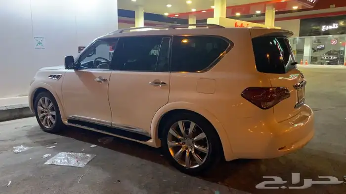 جيب انفنتي QX56 55