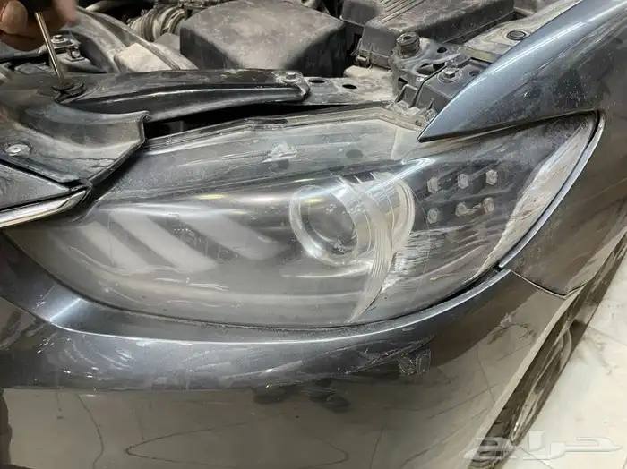 شمعات مازدا رياضيه عليها عدسات هيلا5 وزينون 10