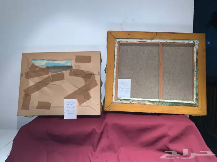 طقم لوحتان رسم تشكيلي أثريتان ببرواز ذهبي معتق 24