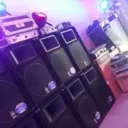 تاجير سماعات اضاءات 0
