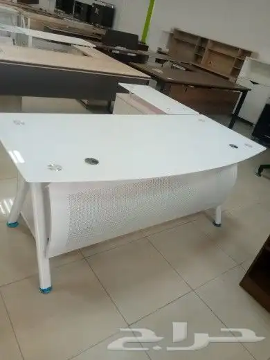 مكتب زجاج عروض 0