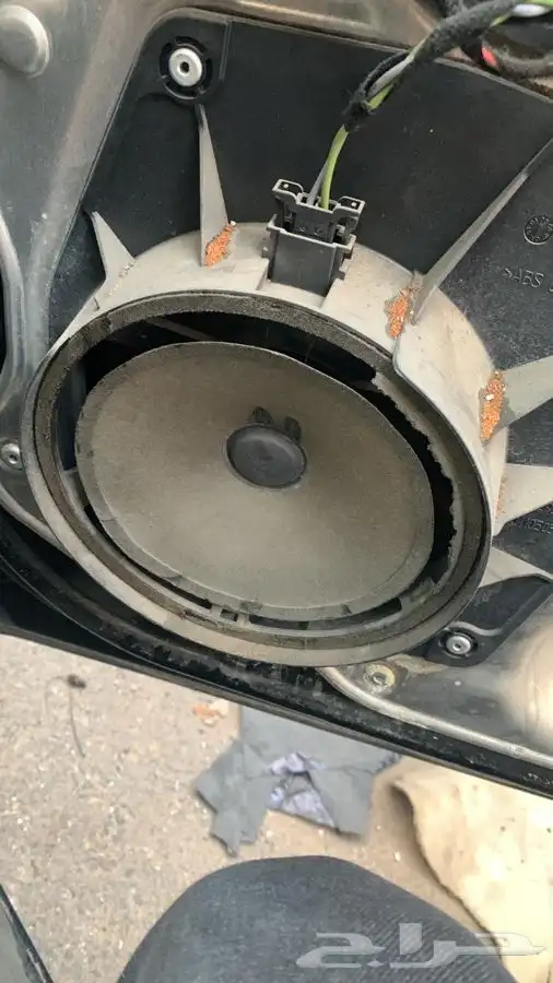 صيانة سماعات السيارات 9