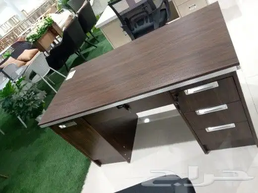 مكتب زجاج عروض 10