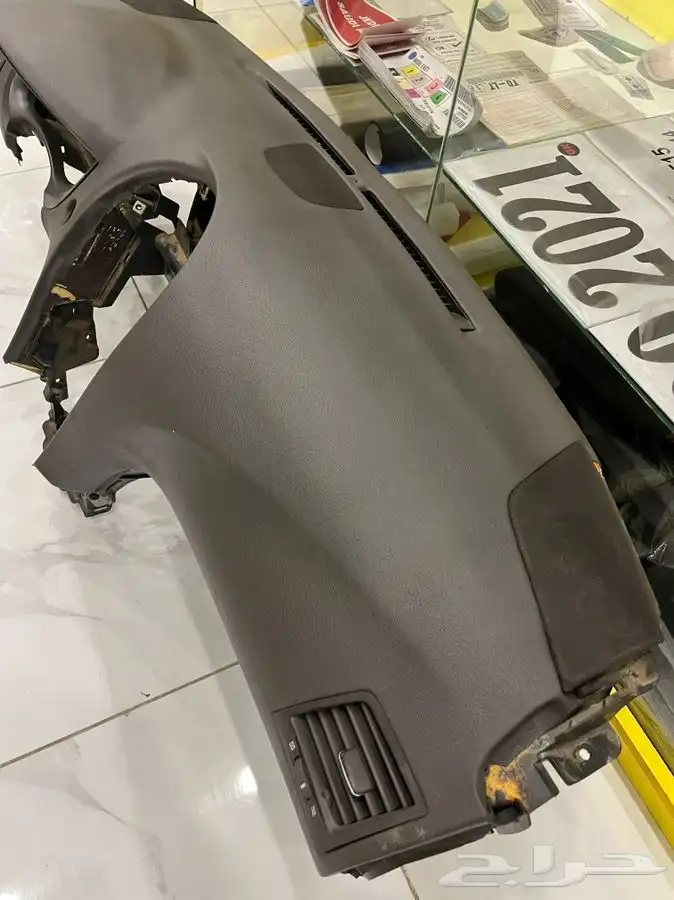 تنجيد طبلون لكزس2007 الى 12 9