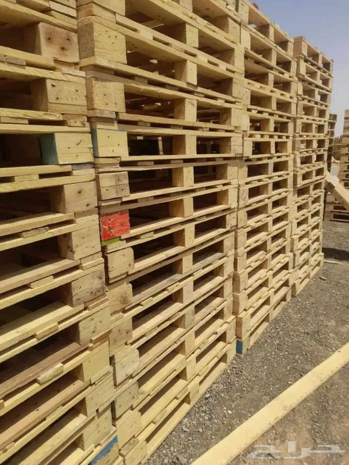 طبالي خشب وبلاستيك  Wooden and plastic pallet 2