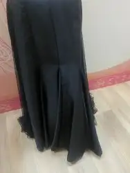 بلوزات وتنانير منوعه للبيع بالتقسيط 39