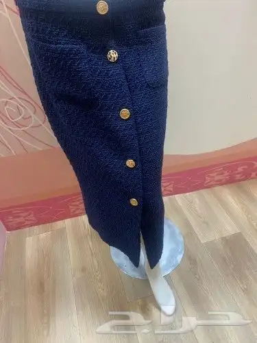 بلوزات وتنانير منوعه للبيع بالتقسيط 1