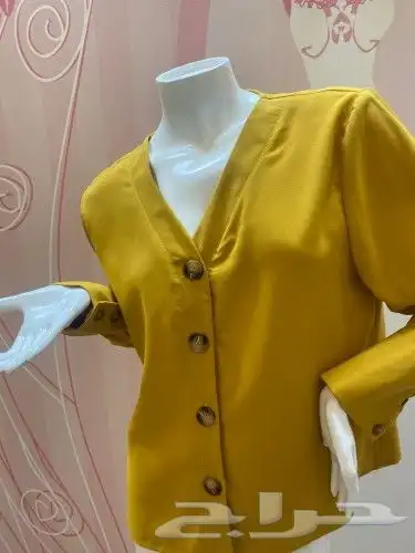 بلوزات وتنانير منوعه للبيع بالتقسيط 6