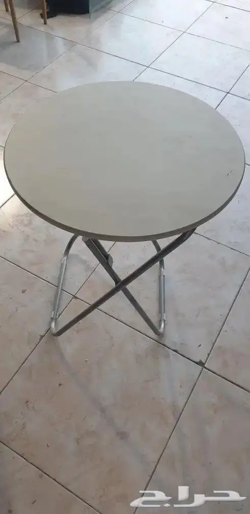 كرأسي وطاولات جديده للبيع بسعر مغري 17