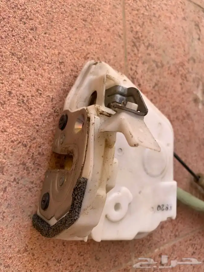 مسكات ابواب وغفل الابواب الداخلي مازدا 6 5