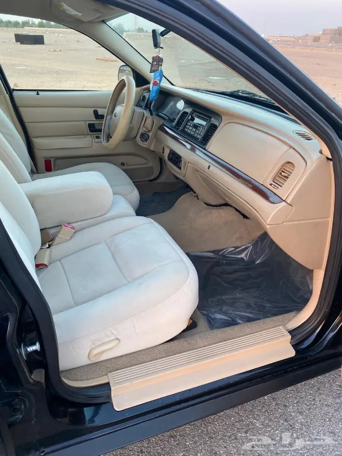 فورد فكتوريا 2011 بدي وكاله (تم البيع ) 22