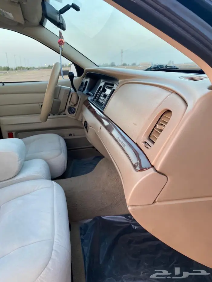 فورد فكتوريا 2011 بدي وكاله (تم البيع ) 23