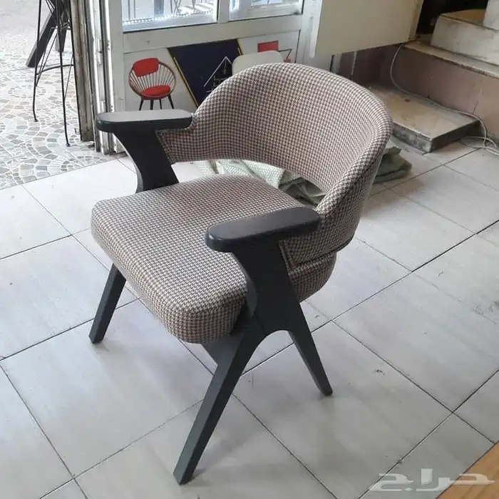 تفصيل تصميم كراسي لاونج مقاهي قاعات تصميم 20