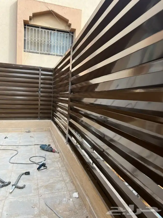 ساتر جدار سواتر حديد شرائح سواتر قماش مضله جلسه مضلات 1