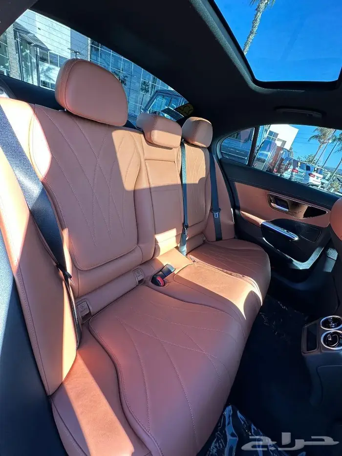 تم البيع مرسيدس C300 AMG 2022 بحالة الوكالة 12
