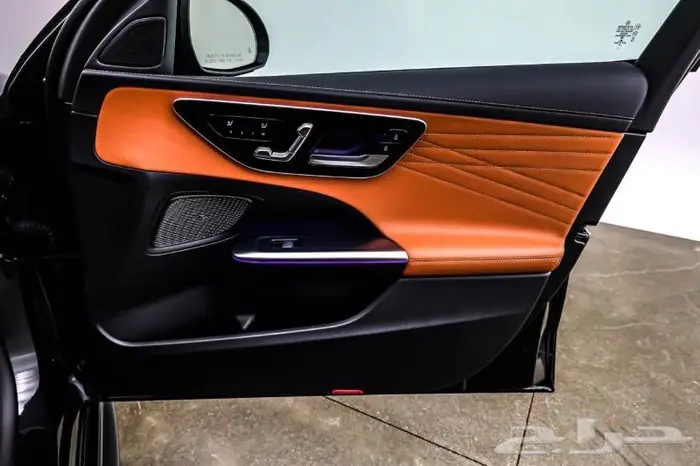 تم البيع مرسيدس C300 AMG 2022 بحالة الوكالة 16