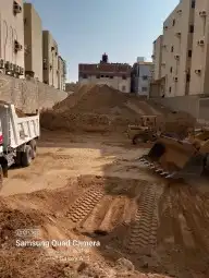 قلابات سكس شيولات بوكلينات بوبكات للايجار حفر 12