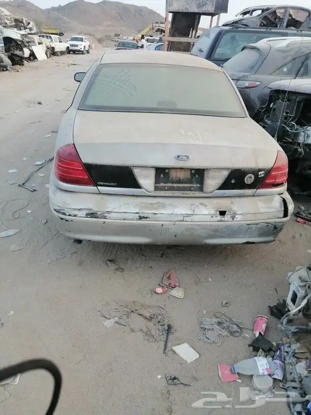 فورد ماركيز فكتوريا 2005 للبيع قطع غيار فقط 4