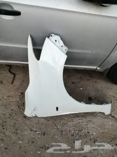 رفرف وصدامات وشنطه يارس 2015 و 20219 1