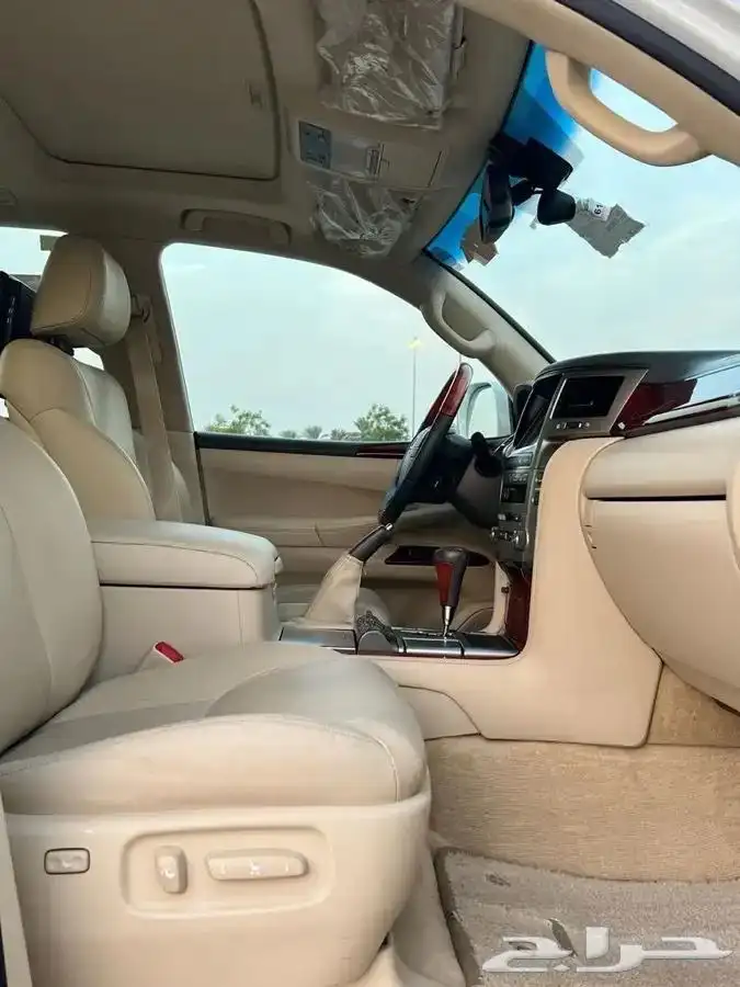 ( تم البيع ) جيب لكزس LX570 موديل 2013 نظيف جدا 38